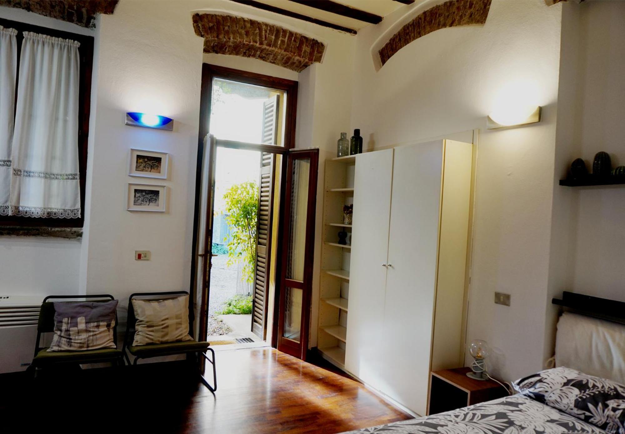 Studio Apartment Vicolo Lavandai Milan Exterior photo