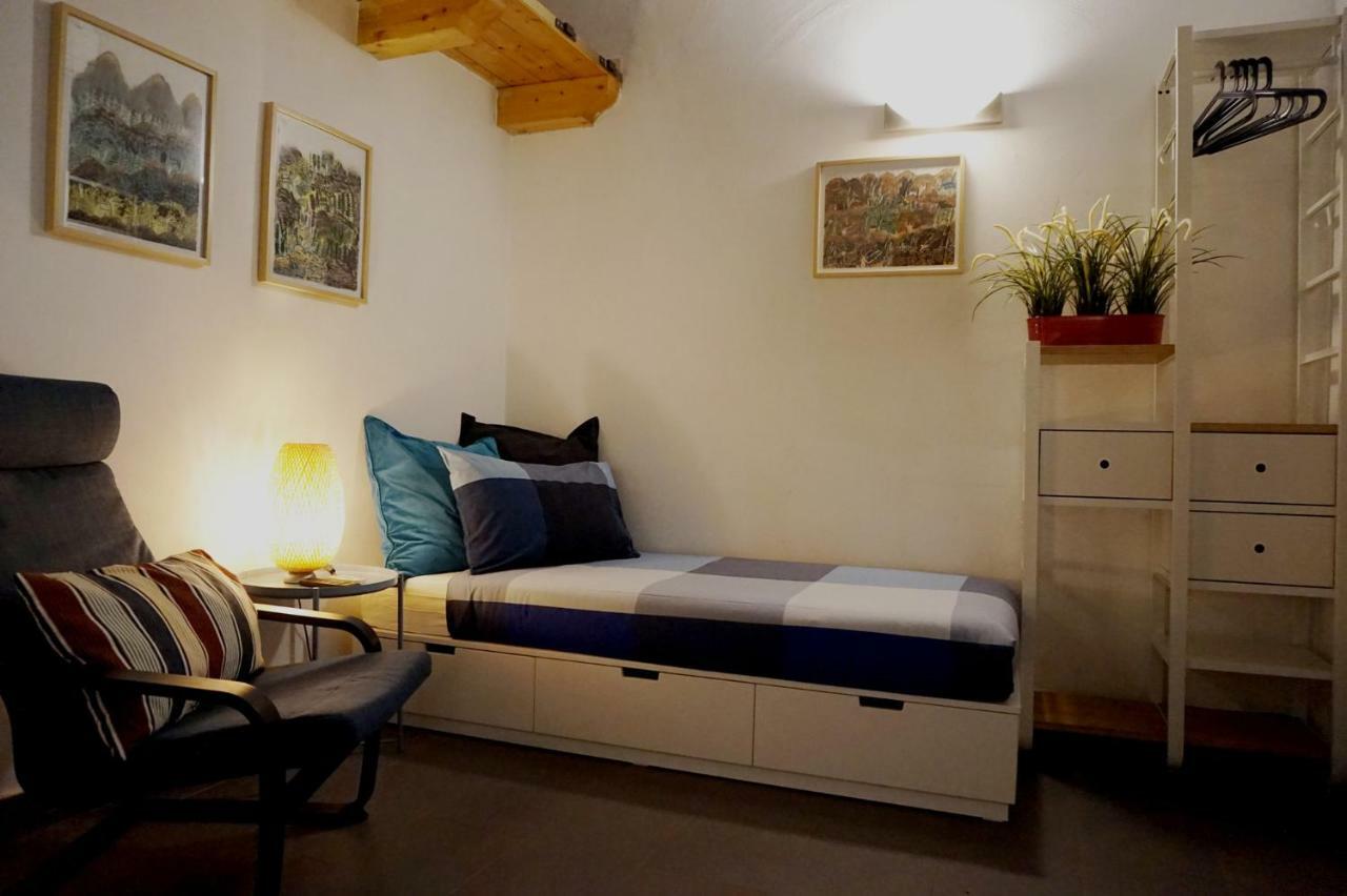 Studio Apartment Vicolo Lavandai Milan Exterior photo